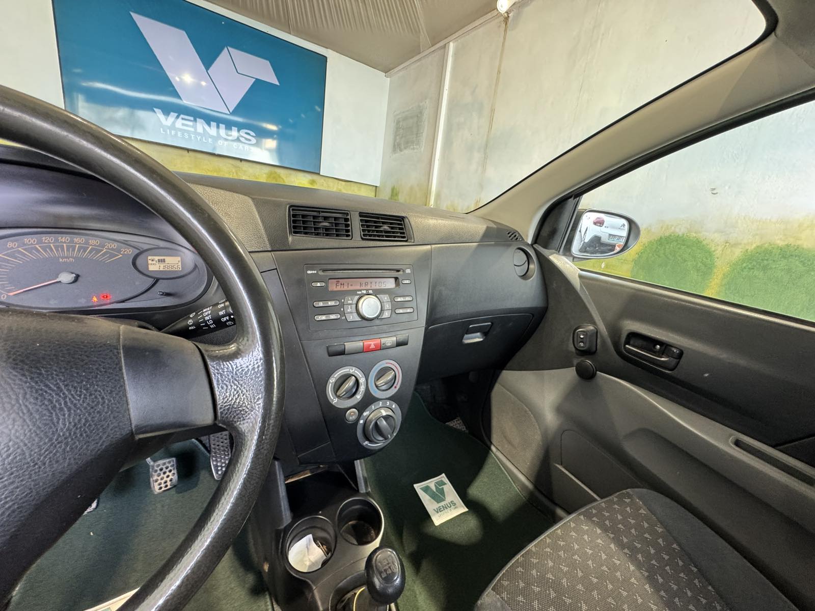 Daihatsu Cuore 12v 2008 - 10